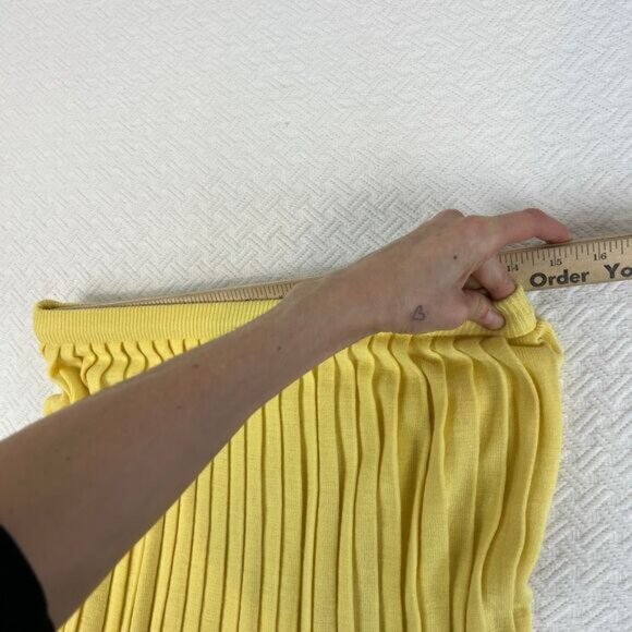 Vintage Women's XS Small High Waisted butter Yellow Accordion Pleated Midi Skirt - Picture 12 of 16